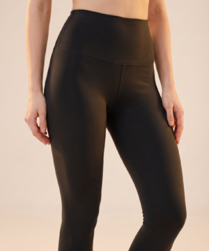 CoreFit High-Waist Legging in Black